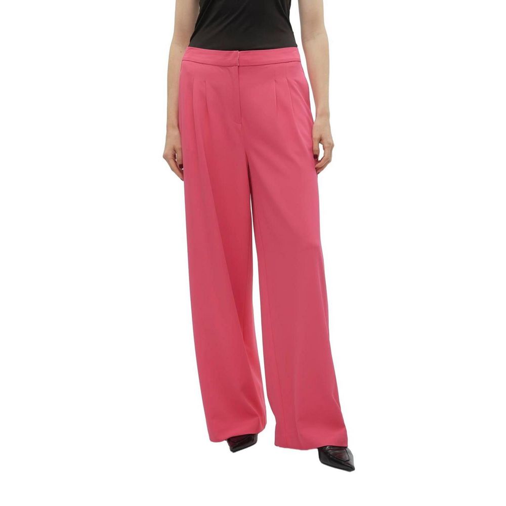 Pants by Vero Moda for women in stretch polyester pink features a enduring silhouette, showcasing a enduring wide and long with a for a premium, tailored aesthetic.