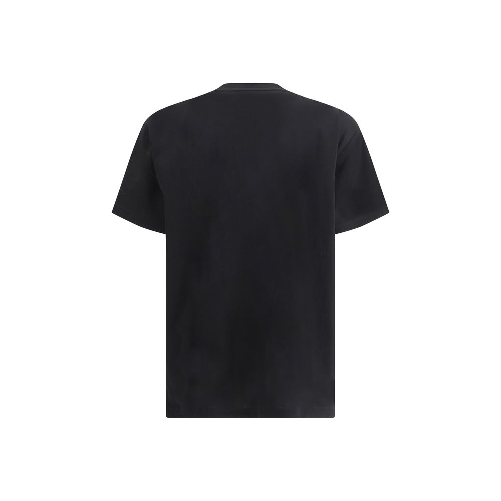 T-Shirt by Burberry for women in cotton black & patterned features an edgy silhouette, meticulously detailed with a sophisticated and crew neckline for a truly edgy finish.