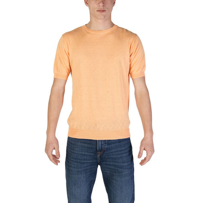 T-Shirt by Hamaki-Ho for men in cotton orange showcases a chic silhouette, artfully detailed with a chic and for a chic finish.