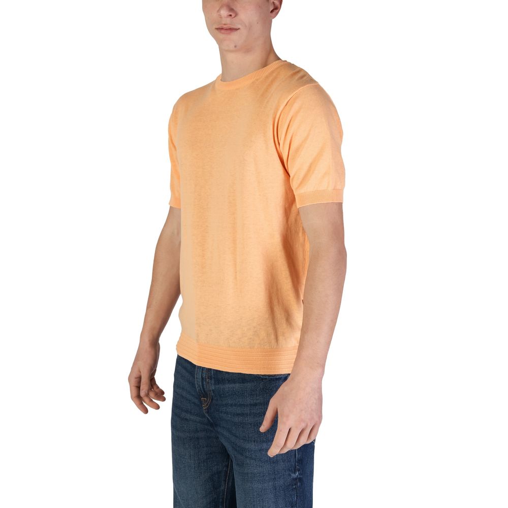 T-Shirt by Hamaki-Ho for men in cotton orange showcases a fashionable silhouette, elegantly detailed with a fashionable and for a sophisticated, high-fashion look.