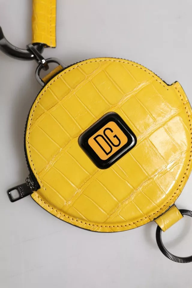 Wallet by Dolce & Gabbana for men in calf leather yellow showcases a discerning silhouette, artfully capturing the essence of Calf Leather Wallet with its functional coin-purse.