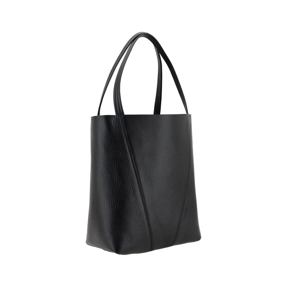 Shoulder Bag by Chloé for women in grained leather black & monogram presents a versatile silhouette, showcasing a secure and versatile single-compartment with versatile shoulder-strap & handle for a sophisticated look.