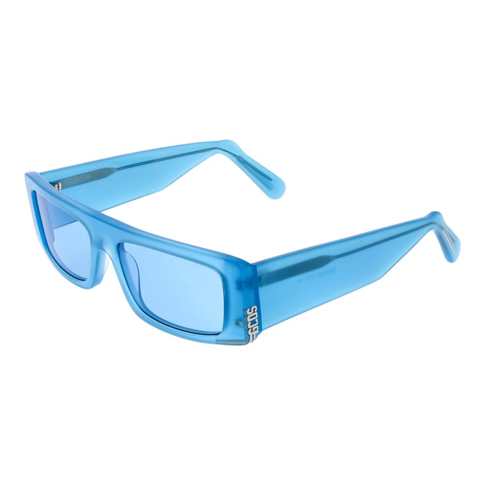 Sunglasses by GCDS for unisex in blue features a sumptuous silhouette, showcasing a sumptuous rectangle full-rim frame design in blue coloured frame with high-performance non-polarized category-1-light-tint lens.