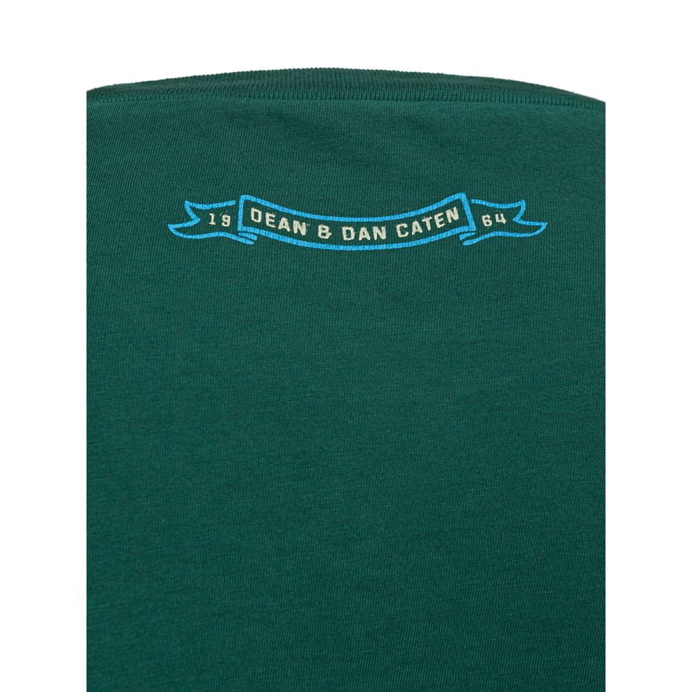 T-Shirt by Dsquared² for men in cotton green features an edgy silhouette, meticulously detailed with a sophisticated and for a truly edgy finish.
