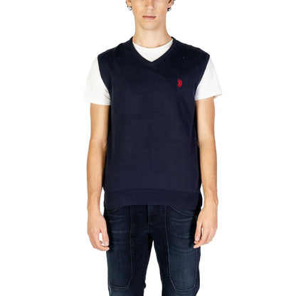 Vest by U.S. POLO ASSN. for men in cashmere cotton blend blue features a enviable silhouette, elegantly detailed with a enviable and functional for a enviable finish.