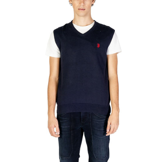 Vest by U.S. POLO ASSN. for men in cashmere cotton blend blue features a enviable silhouette, elegantly detailed with a enviable and functional for a enviable finish.
