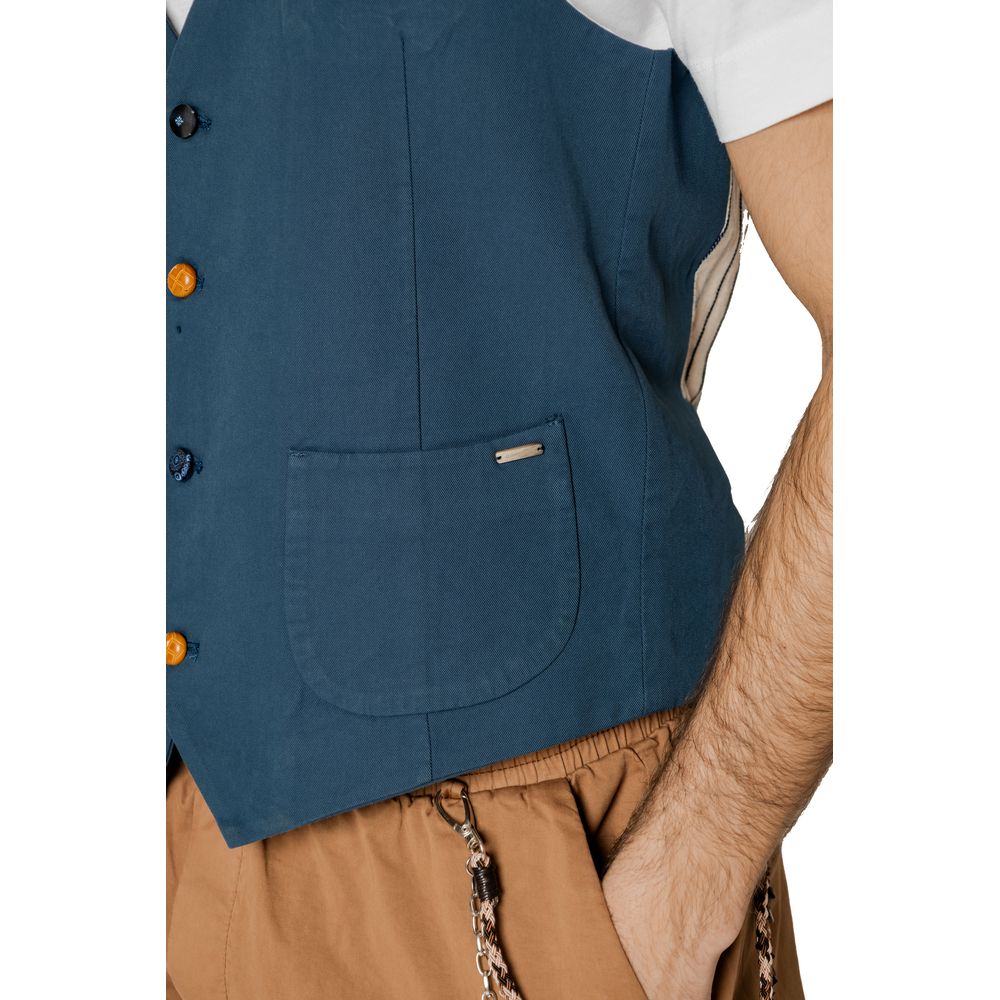 Vest by Gianni Lupo for men in cotton blue features an on trend silhouette, showcasing a sophisticated and premium for a truly on trend finish.