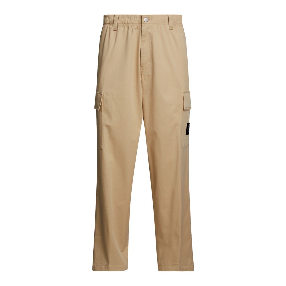 Cargo Pants by Calvin Klein for men in stretch cotton beige & patterned features an stylish with a long and , expertly finished with stylish utility detailing.