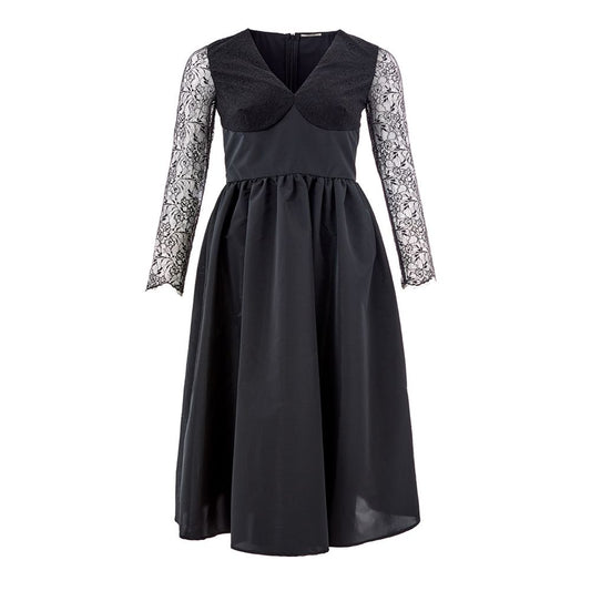 Dress by Lardini for women in polyester black & floral presents a sinuous silhouette, showcasing a sophisticated v-neck neckline and detailed with a sinuous midi for a refined finish.