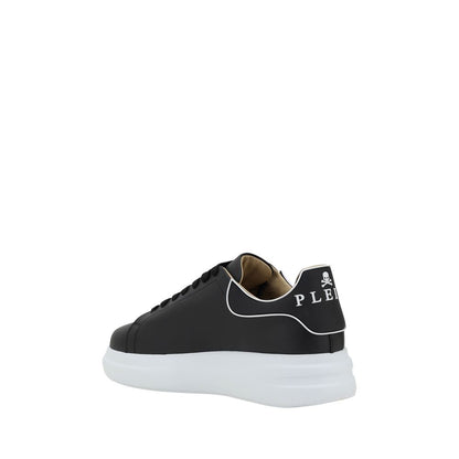 Sneakers by Philipp Plein for men in bos taurus calf leather black & monogram presents a impeccable silhouette as Men's Fashion Bos Taurus Calf Leather Sneakers, expertly defined by a impeccable fashion style for a impeccable, high-fashion look.
