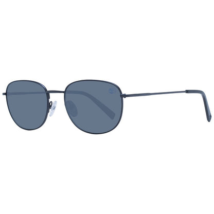 Sunglasses by Timberland for men in metal black features an lustrous full-rim oval frame design with black coloured frame detailing and polarized category-3-dark-tint lens for a lustrous aesthetic.