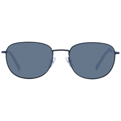 Sunglasses by Timberland for men in metal and black presents a sumptuous silhouette, featuring black coloured frame and full-rim oval frame design with polarized category-3-dark-tint lens for a sumptuous look.