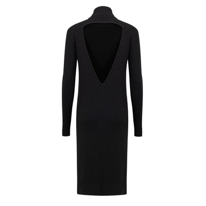 Dress by Bottega Veneta for women in wool black features an sultry silhouette defined by a wrap turtle neckline and , falling to an sultry knee for a sultry look.