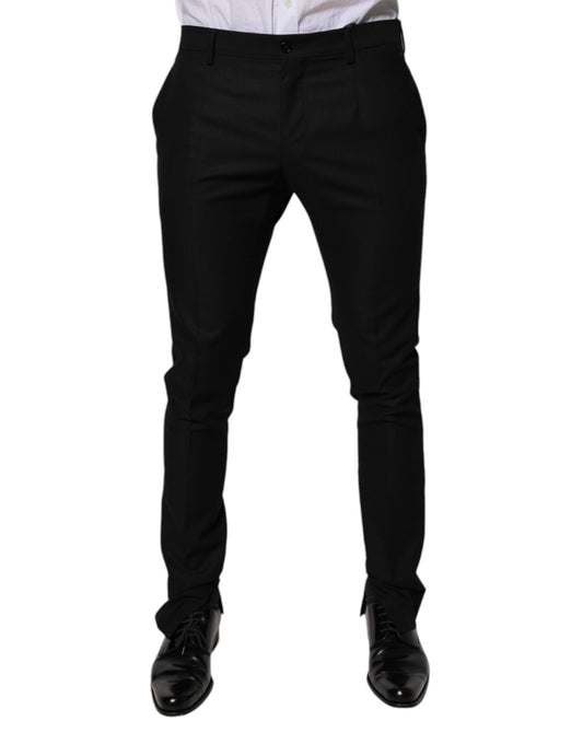 Pants by Dolce & Gabbana for men in virgin wool black features an understated silhouette, showcasing a sophisticated regular-fit and long with a refined mid rise for an understated, polished aesthetic.