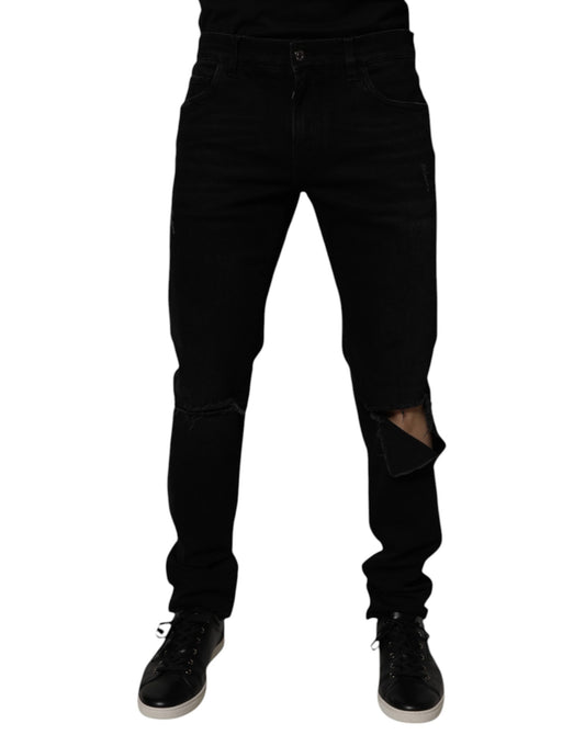 Jeans by Dolce & Gabbana for men in stretch denim cotton black features a polished silhouette with a polished skinny & regular-fit, reaching a polished long and finished with a polished .