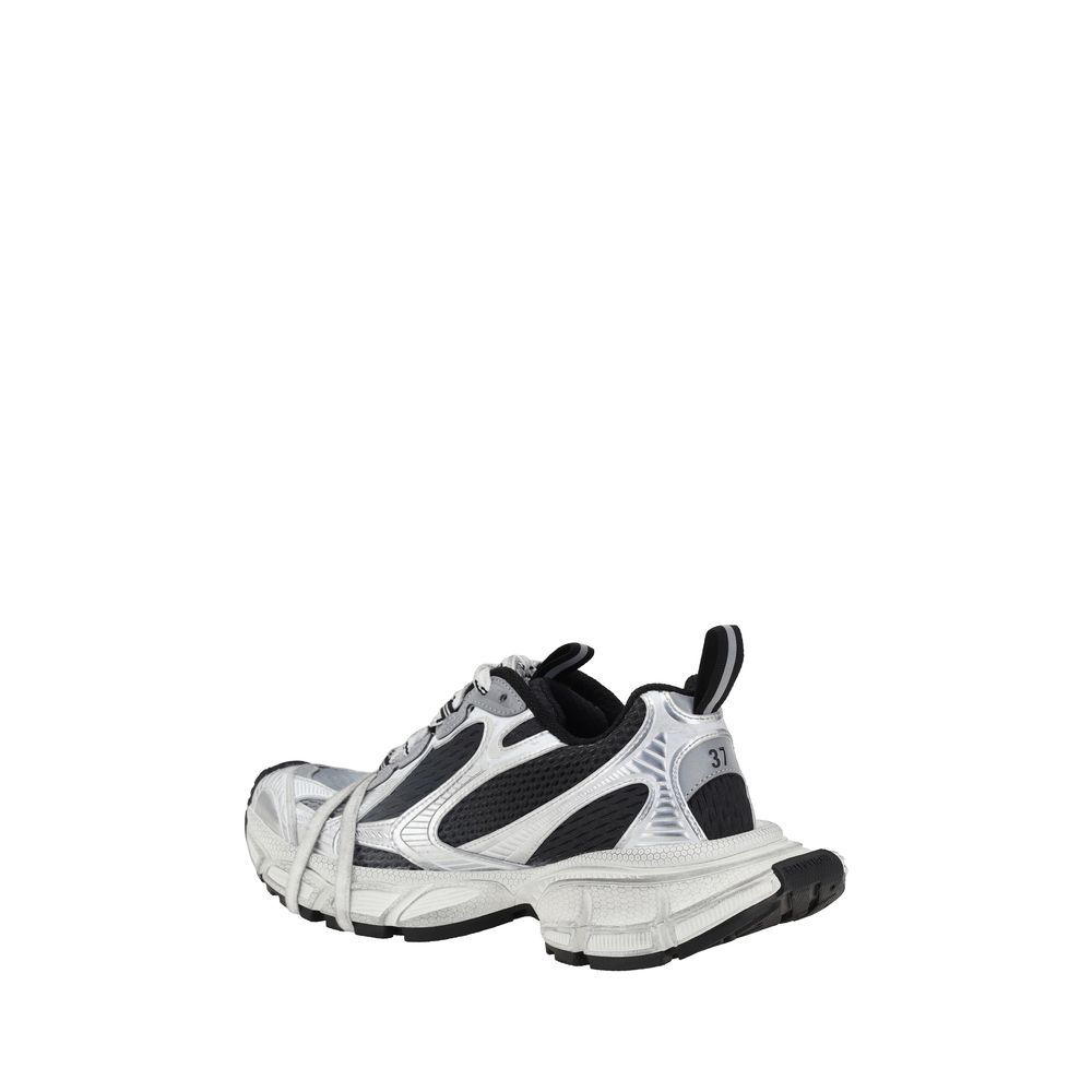 Sneakers by Balenciaga for women in mesh gradient & multicolor features an fashionable silhouette, showcasing the premium Aren Icon Women's Chunky Mesh Sneakers in a fashionable chunky style that offers a fashionable finish for refined style.