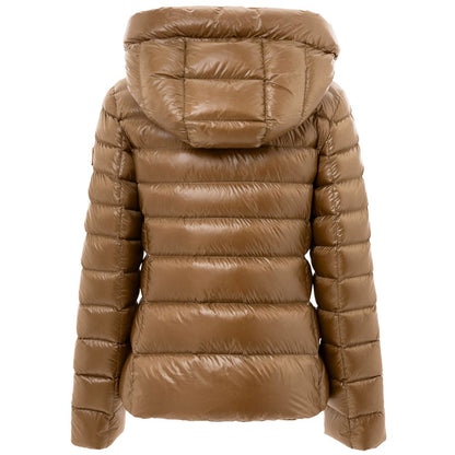 This Hooded Puffer Jacket by Add for women in polyamide & duck down bronze exhibits a edgy silhouette, meticulously detailed with functional lightweight, pockets, hooded & insulated and a edgy hooded neckline for a edgy finish.