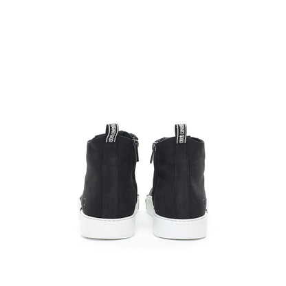 Sneakers by Roberto Cavalli for women in suede leather black presents a sumptuous silhouette, artfully capturing the essence of the Women's Casual Suede Leather Sneakers with its sumptuous casual style design.