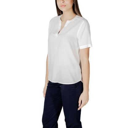 Shirt by Street One for women in viscose white features an polished silhouette, showcasing a sophisticated v-neck neckline and detail for a truly polished finish.