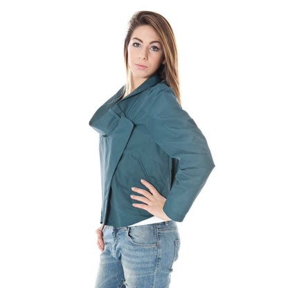 Jacket by Calvin Klein for women in polyamide green showcases a contemporary silhouette, detailed with a contemporary and premium pockets for a sophisticated finish.