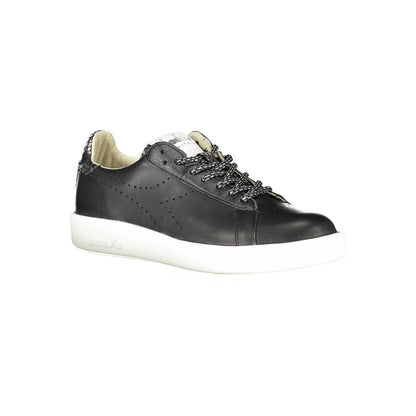 Sneakers by Diadora for women in cotton & leather black presents a sumptuous silhouette as Women's Fashion Cotton & Leather Sneakers, expertly defined by a sumptuous fashion style for a sumptuous, high-fashion look.