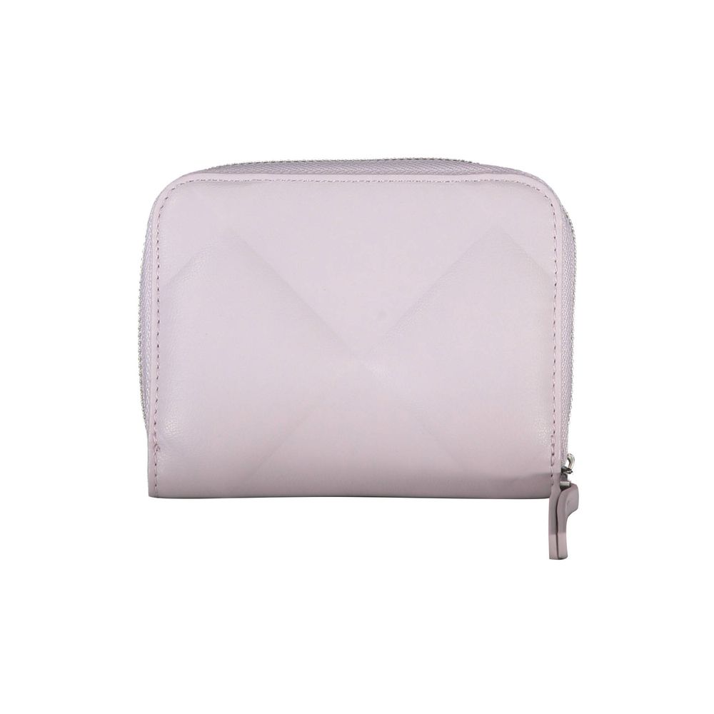 Wallet by Calvin Klein for women in polyester & polyethylene purple presents a architectural silhouette from the Polyester & Polyethylene Wallet collection, showcasing architectural rfid-protection coin-purse for a architectural finish.