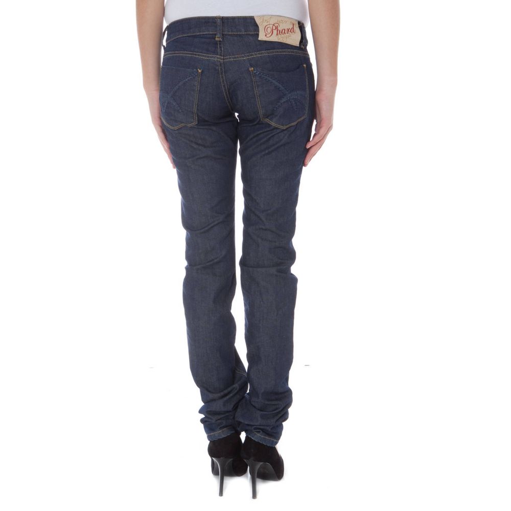 Pants by Phard for women in denim cotton blue showcases a unrivaled comfort silhouette, featuring a cut and long with a low rise for a unrivaled comfort and refined aesthetic.