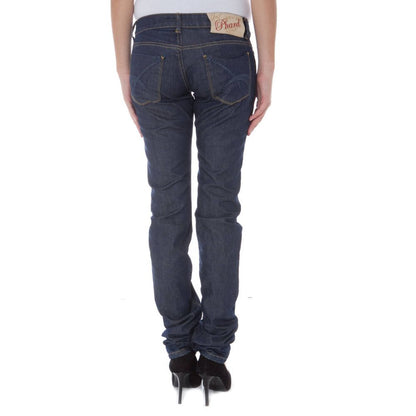 Pants by Phard for women in denim cotton blue showcases a unrivaled comfort silhouette, featuring a cut and long with a low rise for a unrivaled comfort and refined aesthetic.
