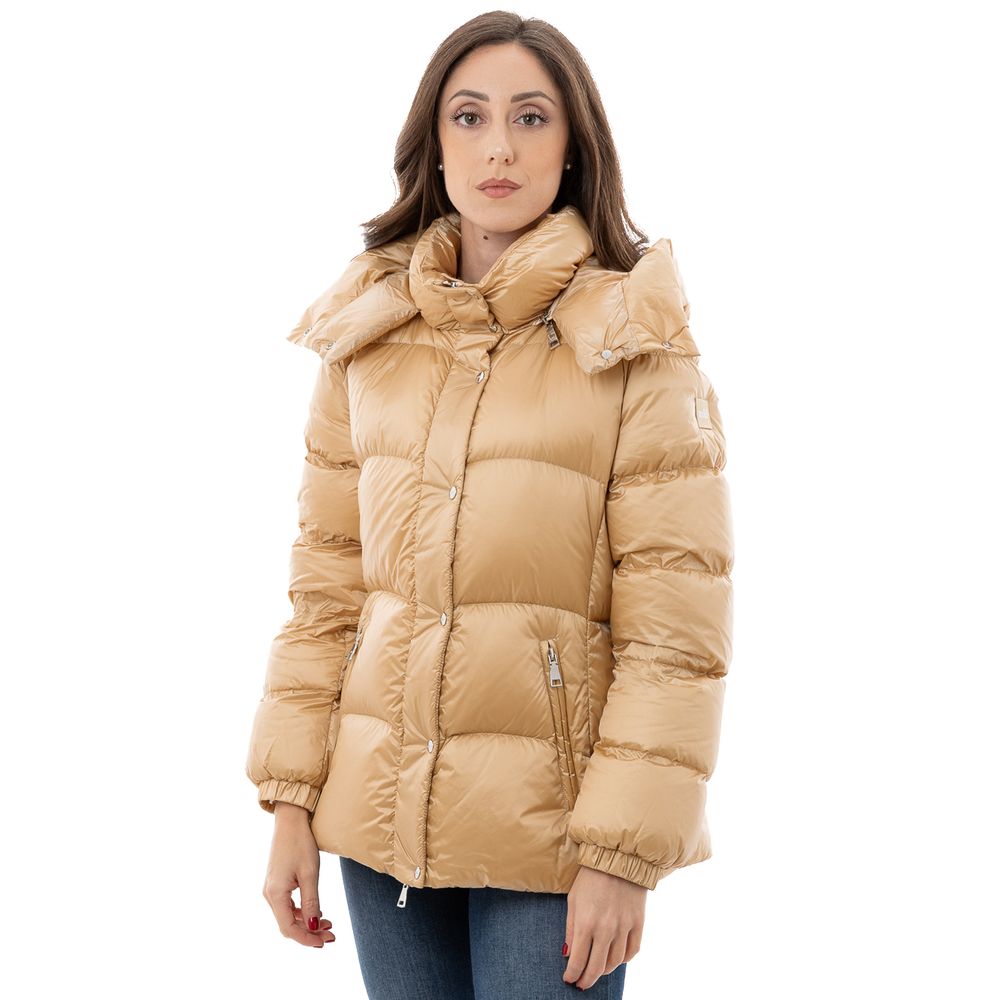 Jacket by Add for women in polyamide yellow showcases a enveloping silhouette, artfully detailed with a enveloping and premium lightweight for a truly enveloping finish.