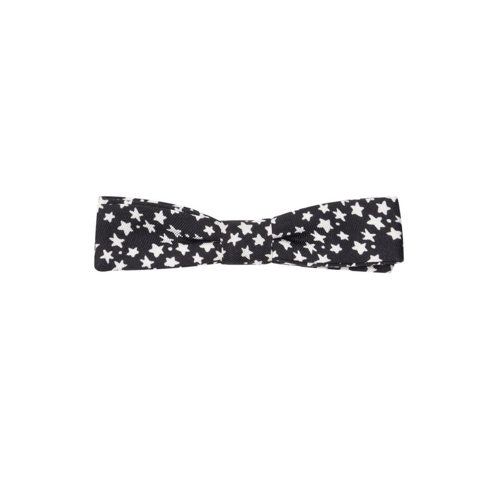 This Necktie by Dolce & Gabbana for men in silk black, white & print presents a effortless chic silhouette from the Star Silk Necktie collection, offering a effortless chic finish for a truly effortless chic look.