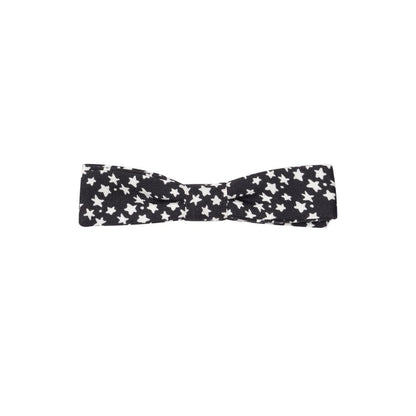 This Necktie by Dolce & Gabbana for men in silk black, white & print presents a effortless chic silhouette from the Star Silk Necktie collection, offering a effortless chic finish for a truly effortless chic look.