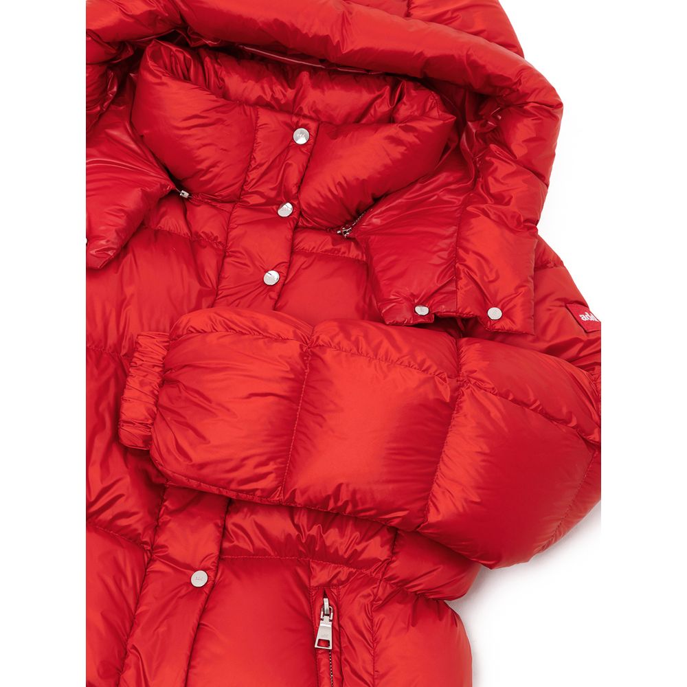 This Jacket by Add for women in polyamide red showcases a magnificent silhouette, meticulously crafted with a distinctive and functional for a magnificent finish.