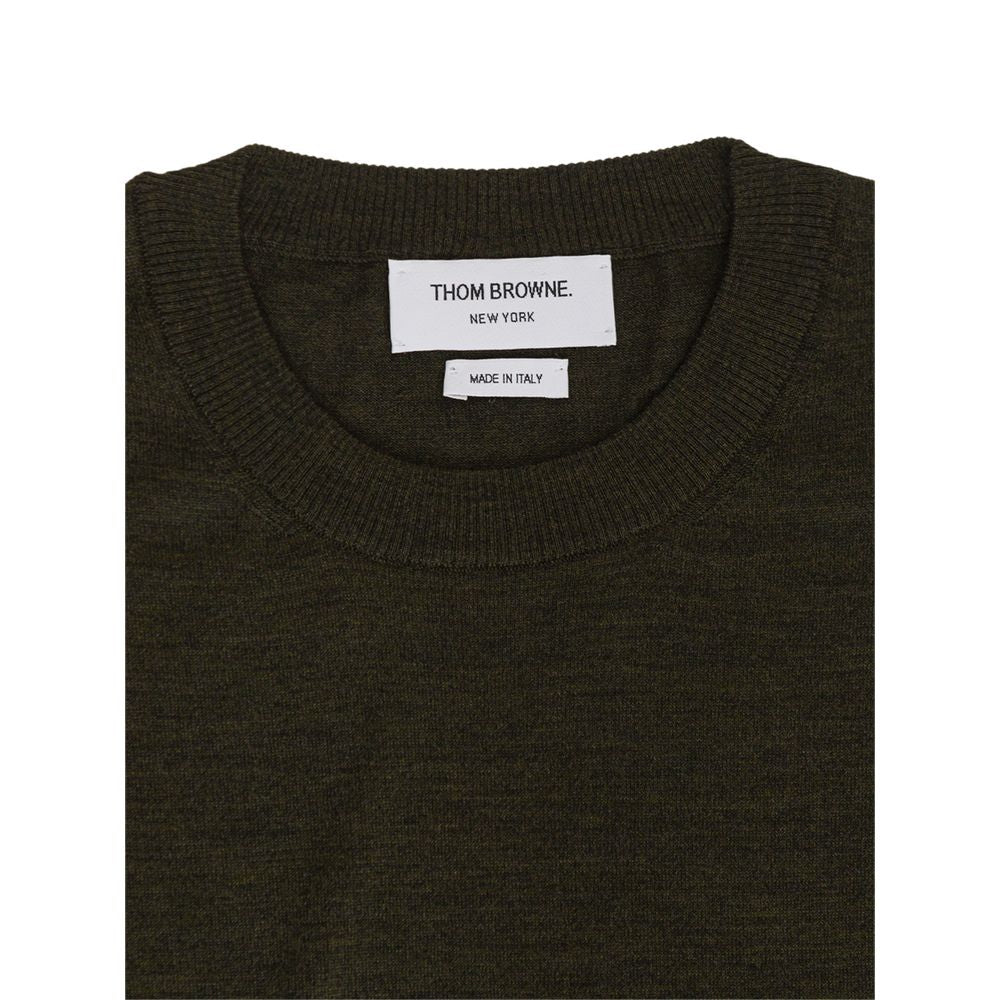 Sweater by Thom Browne for men in lana wool green showcases an masterful silhouette, artfully detailed with a masterful and for a sophisticated, premium finish.