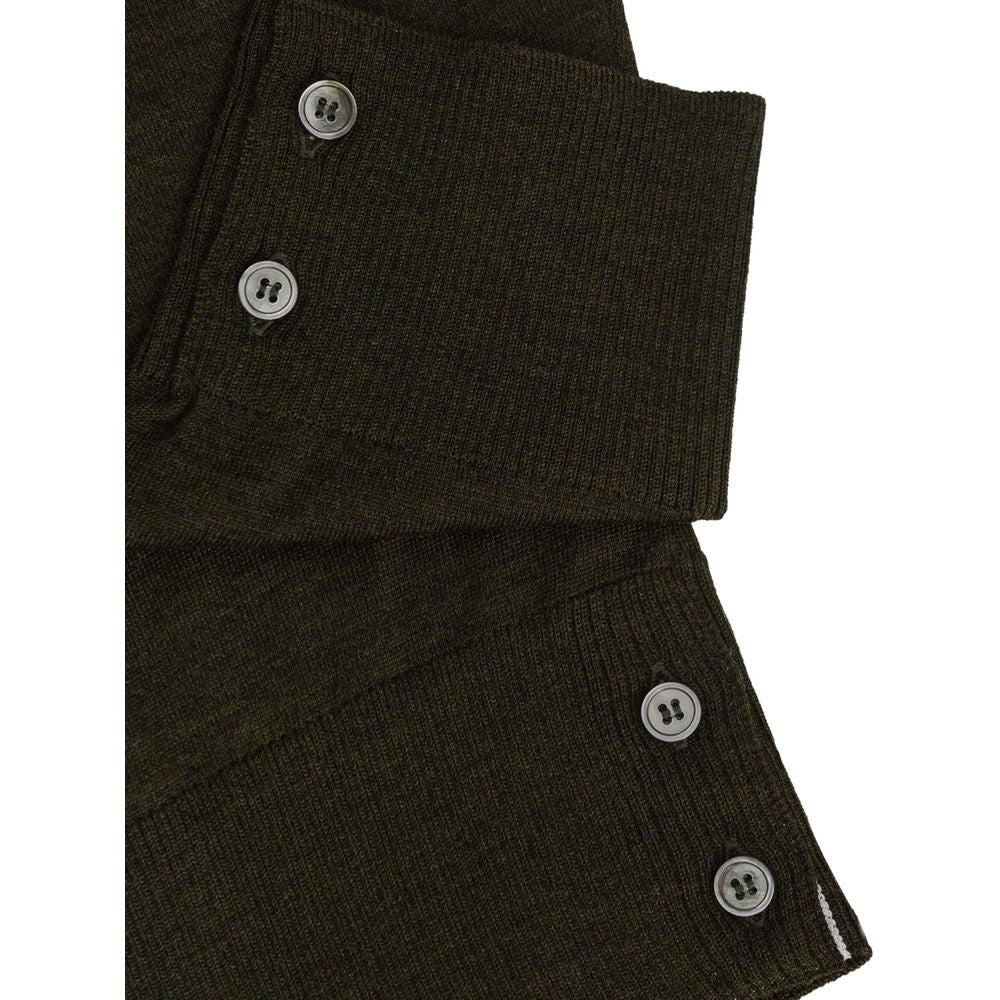 Sweater by Thom Browne for men in lana wool green showcases a sumptuous silhouette, artfully finished with a sumptuous and for a sophisticated, sumptuous look.