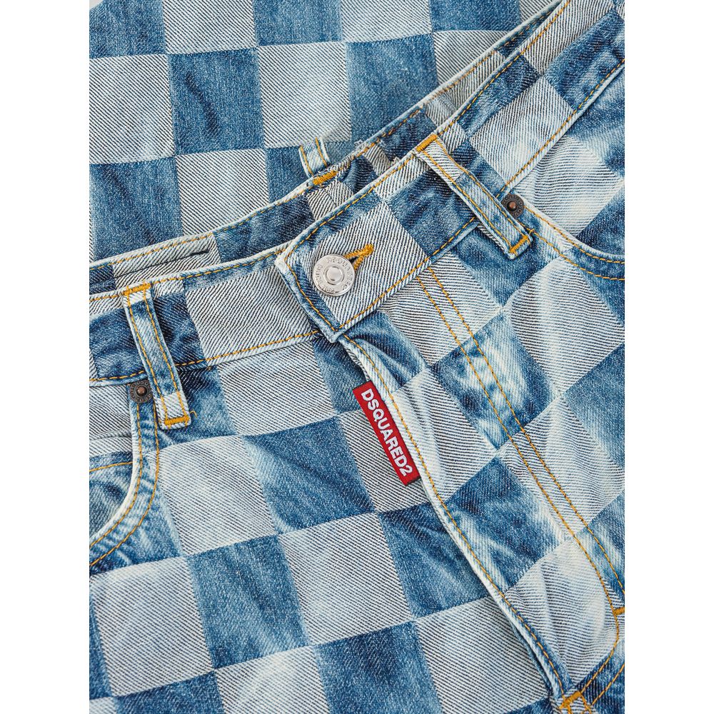 Jeans by Dsquared² for women in denim cotton light-blue, patterned & checkered features an sophisticated and relaxed-fit & wide with a precise long, creating a sophisticated and sophisticated silhouette.
