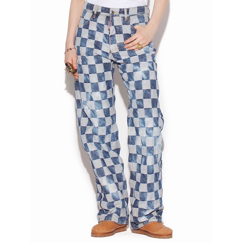 Jeans by Dsquared² for women in denim cotton light-blue, patterned & checkered presents a refined pantology silhouette, artfully defined by a refined pantology relaxed-fit & wide, long, and a sophisticated .
