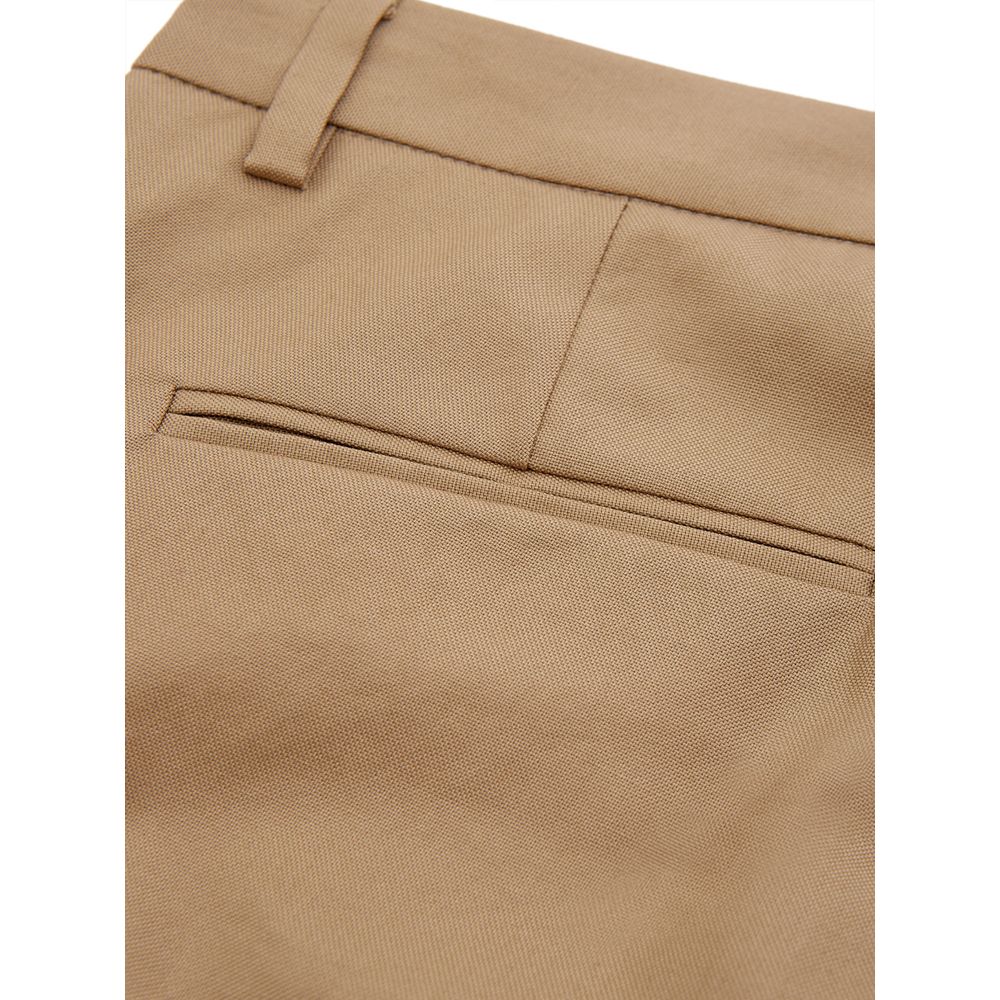 Trousers by Lardini for women in cotton brown features a tailored silhouette with a tailored , defined by its long and a sophisticated .