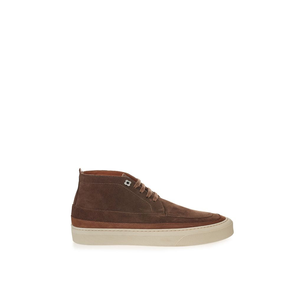 Sneakers by Lardini for men in suede leather brown presents a impeccable silhouette as Men's Fashion Suede Leather Sneakers, expertly defined by a impeccable fashion style for a impeccable, high-fashion look.
