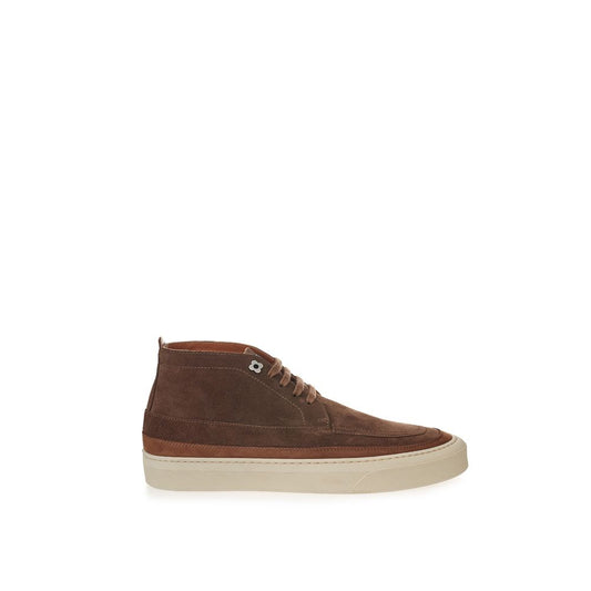 Sneakers by Lardini for men in suede leather brown presents a impeccable silhouette as Men's Fashion Suede Leather Sneakers, expertly defined by a impeccable fashion style for a impeccable, high-fashion look.