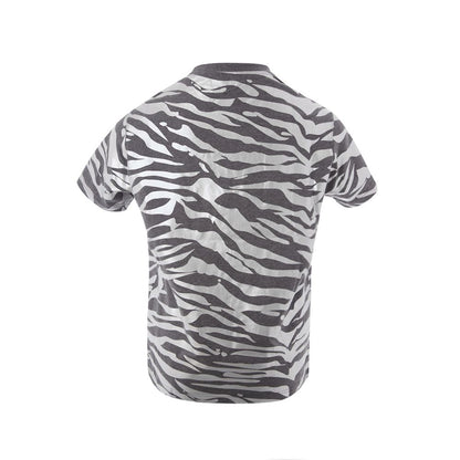 T-Shirt by Kenzo for women in cotton multicolor & print showcases a dramatic silhouette, elegantly detailed with a dramatic round neckline and for a truly dramatic finish.