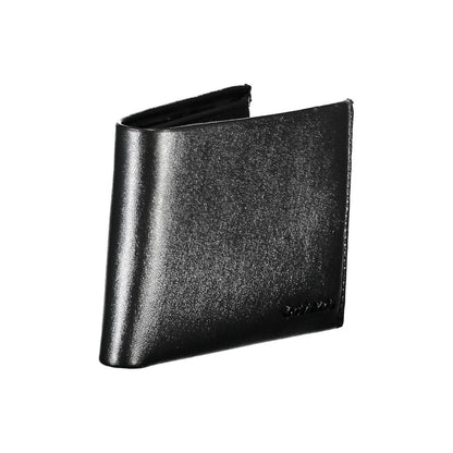 Wallet by Calvin Klein for men in leather black showcases a refined silhouette, artfully detailed with the signature style of the Leather Wallet and functional rfid-protection coin-purse.