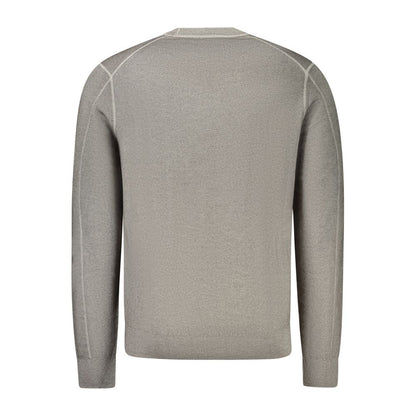 Sweater by Hugo Boss for men in wool gray showcases a discreet silhouette, finished with a discreet and for a discreet look.