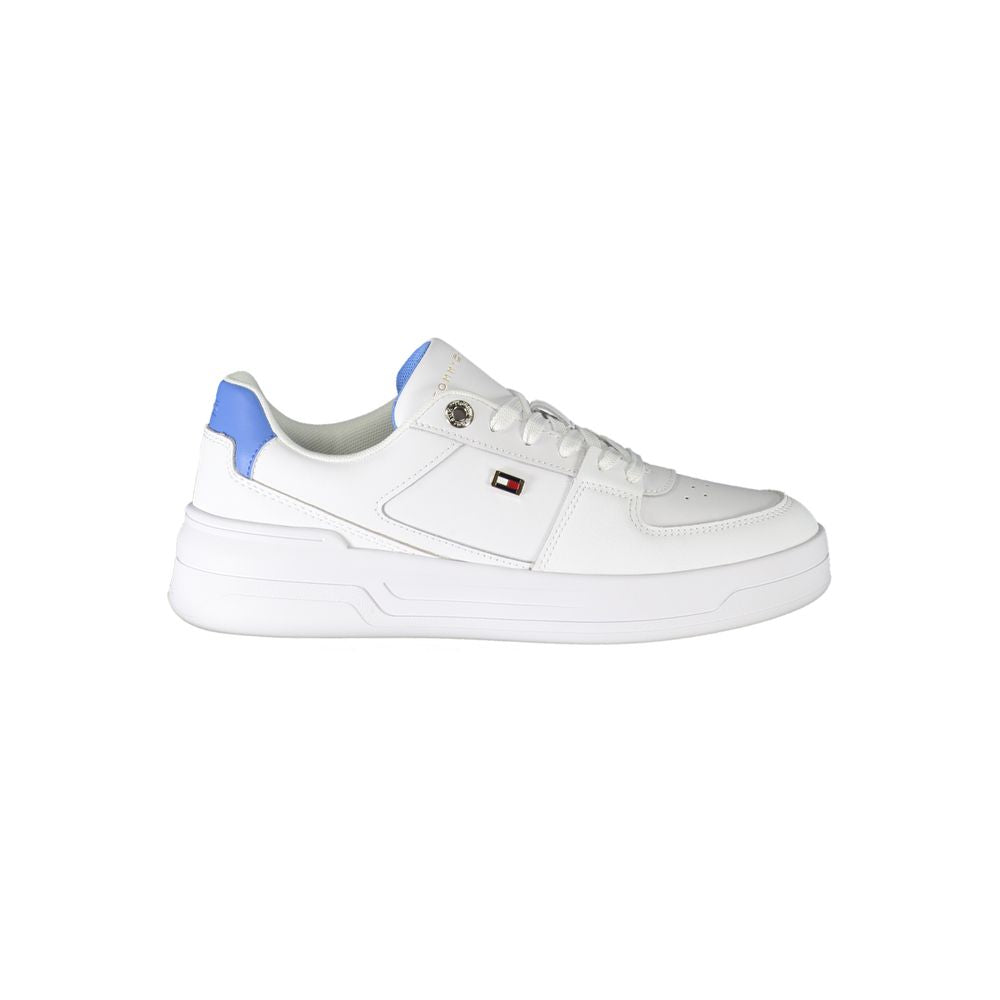 Athletic Sneakers Tommy Hilfiger women polyester white & print featuring a avant-garde Women's Athletic Polyester Sneakers design with a avant-garde athletic style for a refined finish.
