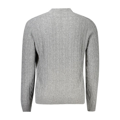 Sweater by North Sails for men in cashmere viscose gray showcases a discreet silhouette, finished with a discreet and for a discreet look.