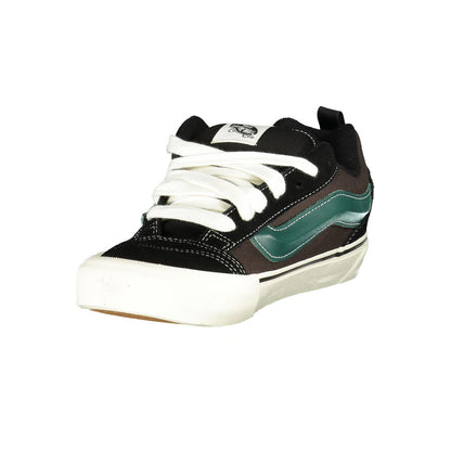 Sneakers by Vans for men in polyester polyethylene leather black & green features a sumptuous design, perfectly showcasing the sumptuous fashion style of this Men's Fashion Polyester Polyethylene Leather Sneakers.
