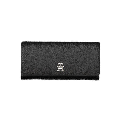 Cardholder Wallet by Tommy Hilfiger for women in polyethylene faux leather black presents a refined silhouette, artfully capturing the essence of the Polyethylene Faux Leather Cardholder Wallet design with sophisticated card-organization coin-purse for a refined look.