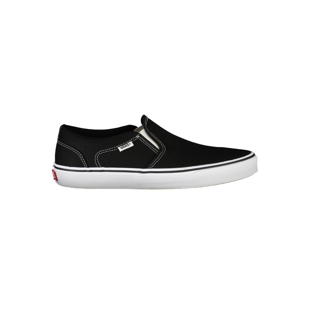 Sneakers by Vans for men in polyester black presents a sumptuous silhouette, artfully capturing the essence of the Men's Fashion Polyester Sneakers with its sumptuous fashion style design.
