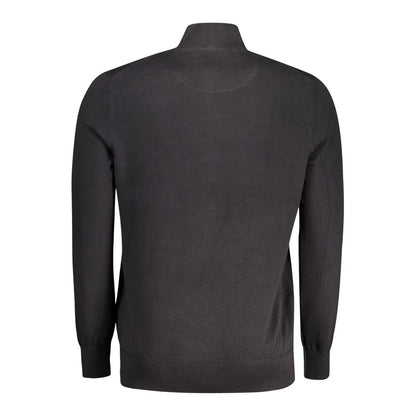 Cardigan by Timberland for men in organic cotton black showcases a luxurious silhouette, meticulously detailed with a sophisticated and for a refined finish.