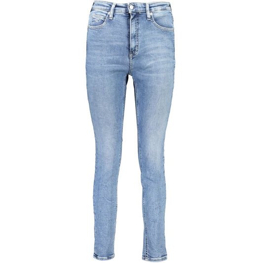 Jeans by Calvin Klein for women in stretch denim cotton blue presents a refined pantology silhouette, artfully defined by a refined pantology skinny, long, and a sophisticated high rise.