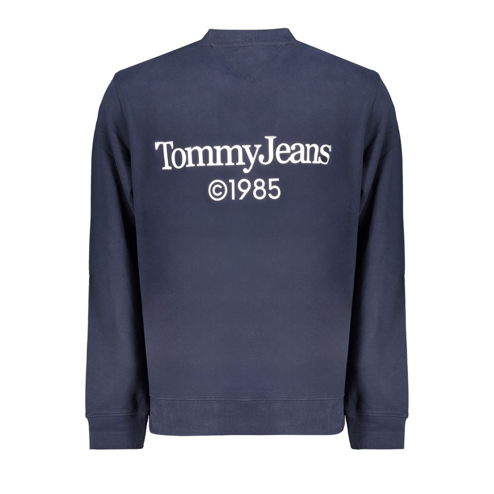 Sweatshirt by Tommy Hilfiger for men in cotton blue & print features an enviable silhouette, showcasing a premium and refined for a truly enviable finish.